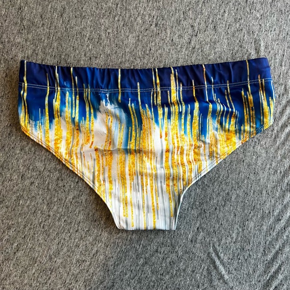 Clever Swim Brief - Picture 2 of 3